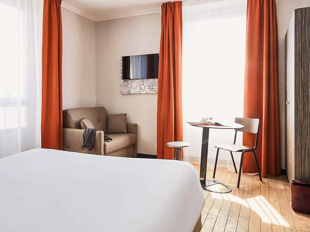 Ibis Styles Hyeres Rooftop & Spa Szálloda