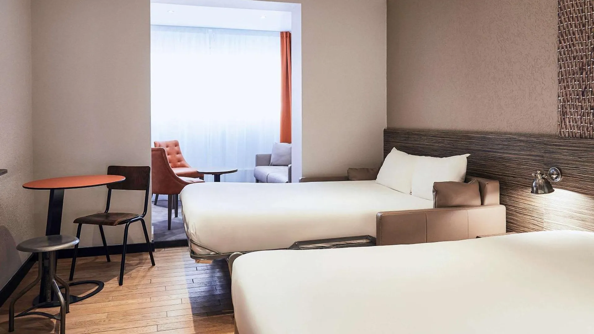 Ibis Styles Hyeres Rooftop & Spa 3*,  Franciaország