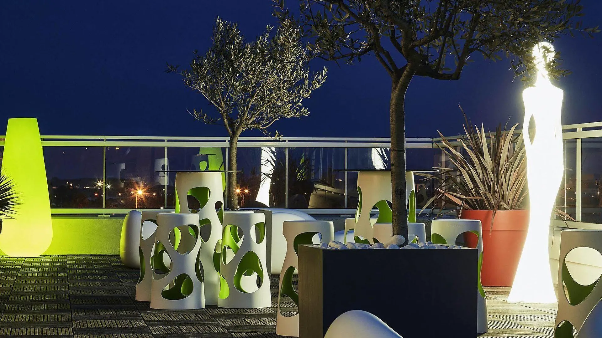 Ibis Styles Hyeres Rooftop & Spa Szálloda