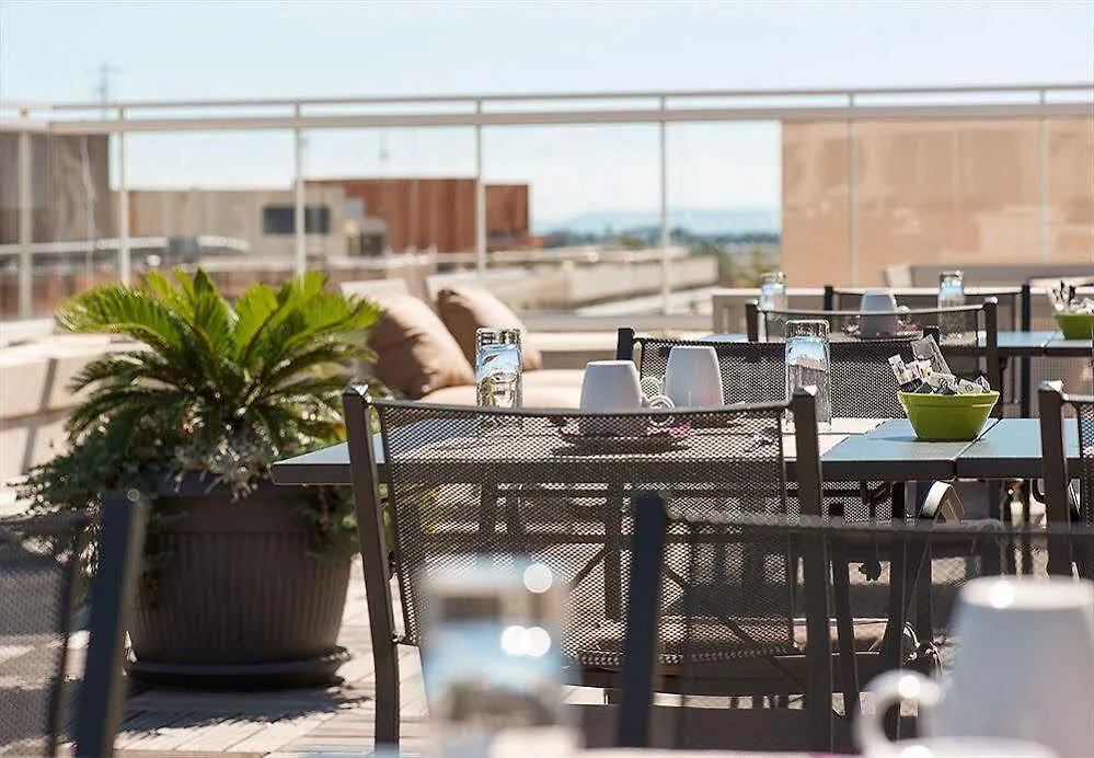 Ibis Styles Hyeres Rooftop & Spa 3*,  Franciaország
