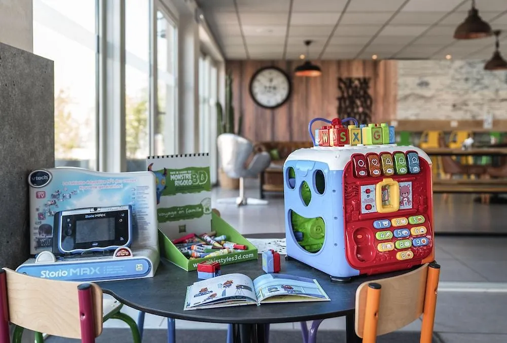 Ibis Styles Hyeres Rooftop & Spa 3*,  Frankrijk