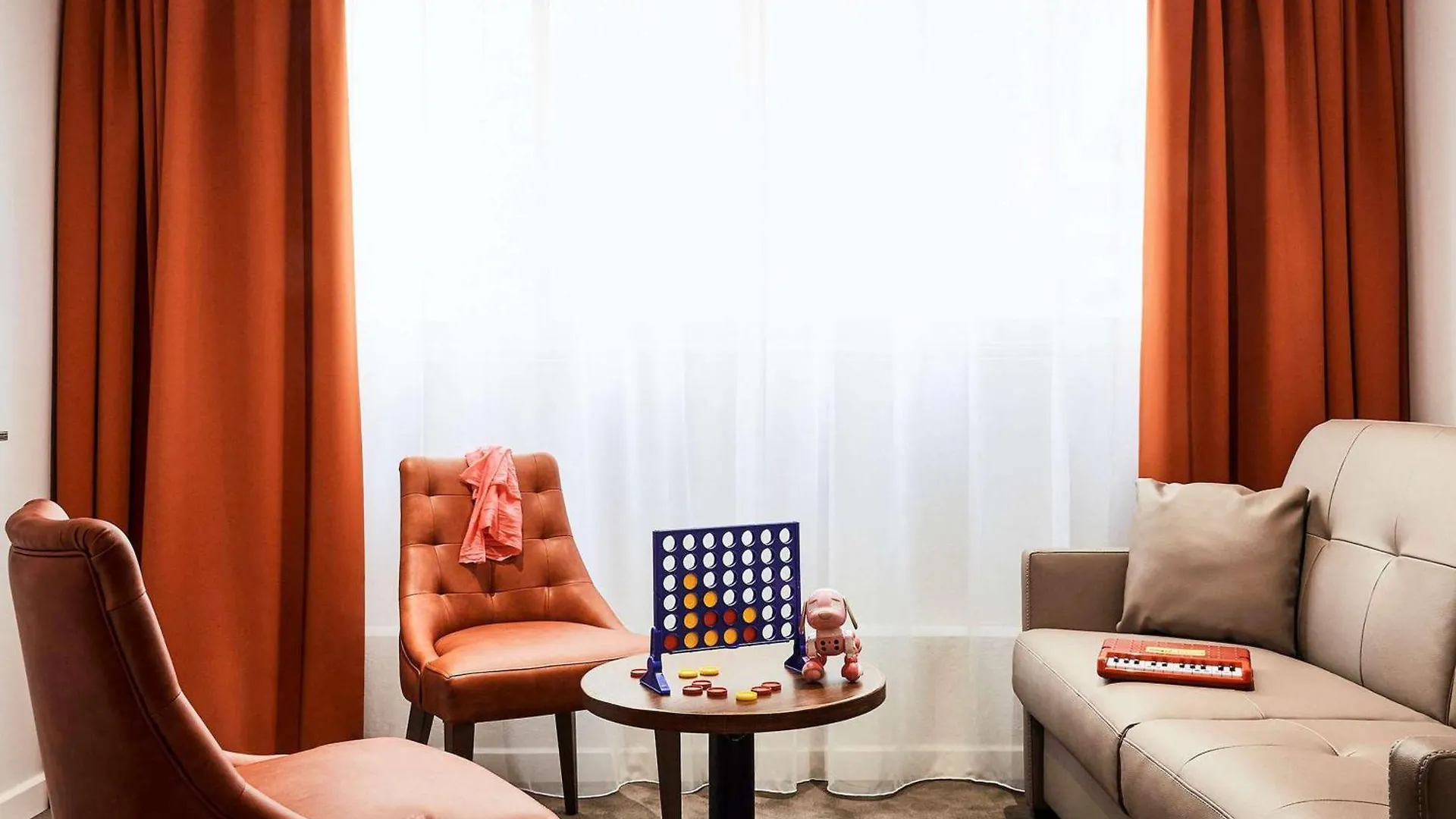 Ibis Styles Hyeres Rooftop & Spa Frankrijk