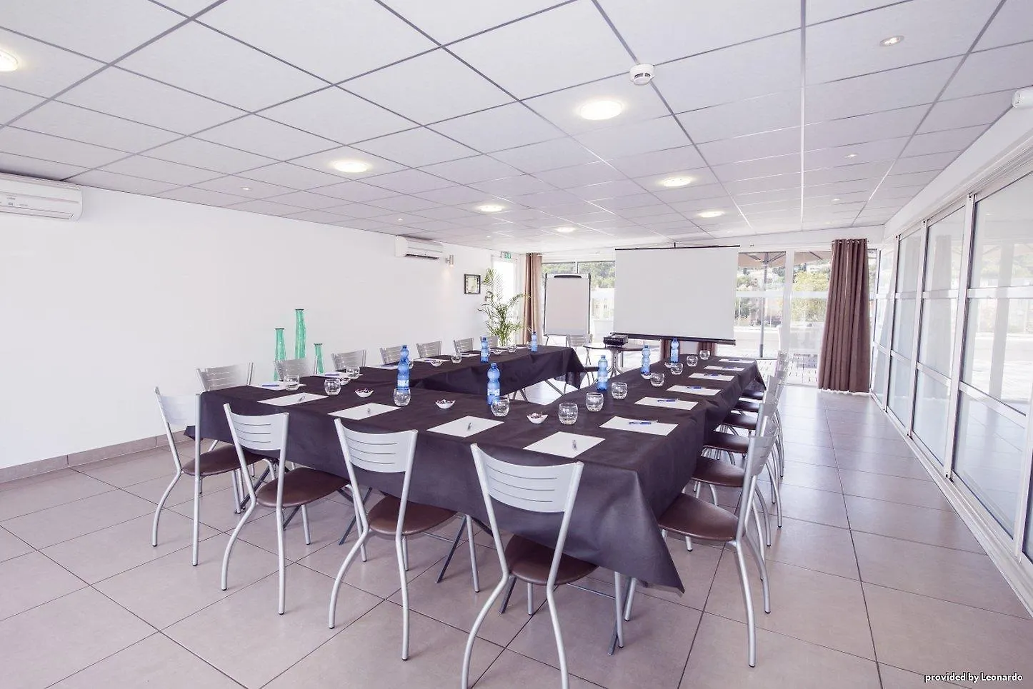 Ibis Styles Hyeres Rooftop & Spa Hotel