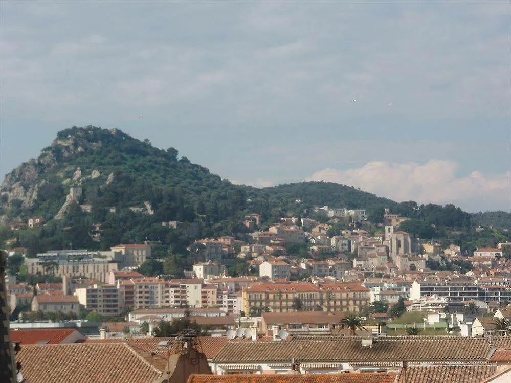 Hotel Ibis Styles Hyeres Rooftop & Spa